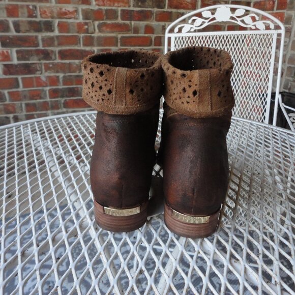 MICHAEL KORS Brown Leather "Sunny" Laser Cut Booties Size 7.5 - Picture 4 of 8
